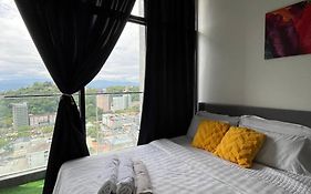 Pinay Home 21, Cityview - The Shore Kota Kinabalu